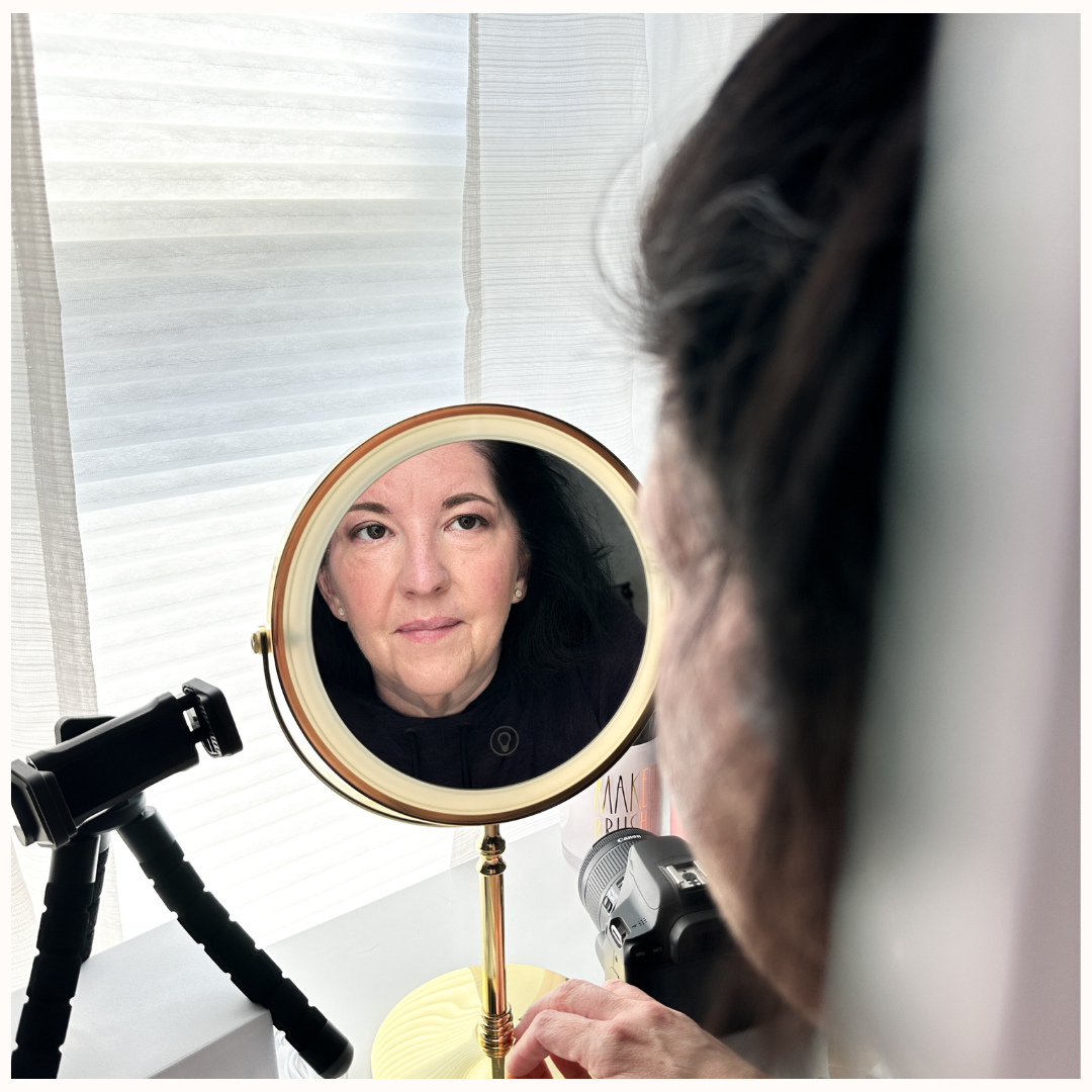 How to Apply Eyeshadow to Hooded Eyes | Taylor Made Organics