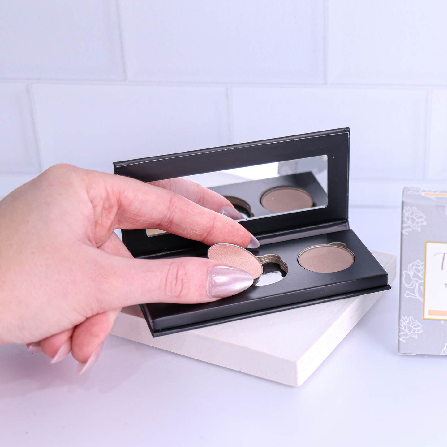 Eyeshadow Palette Magnetic Cardboard | Taylor Made Organics