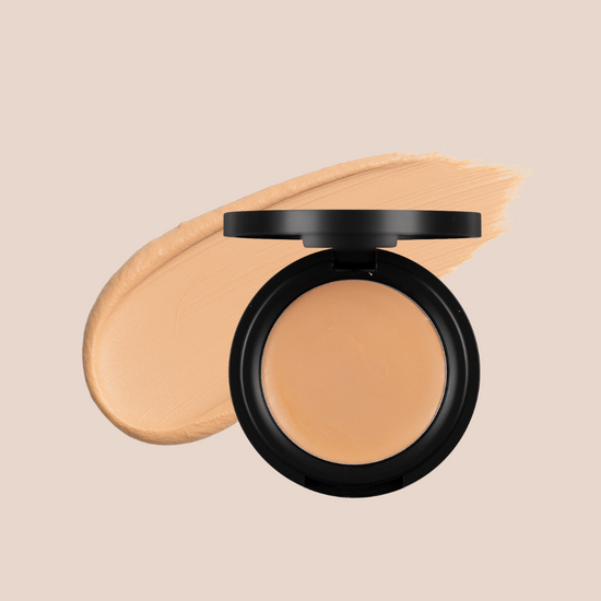 Concealer | versatile, lightweight